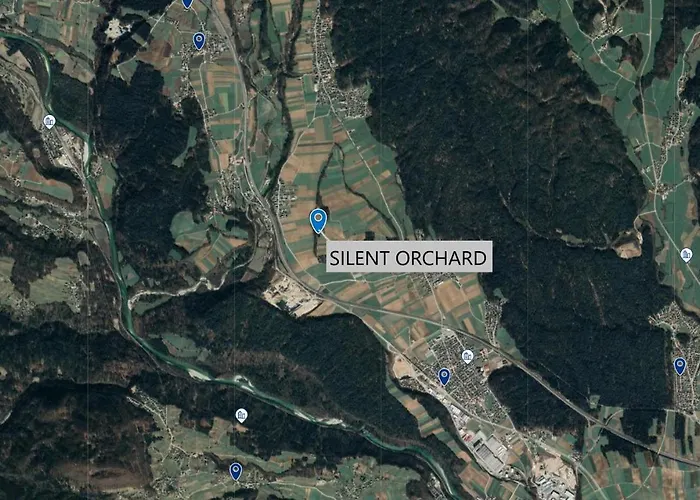 Silent Orchard Ferienhaus Naklo